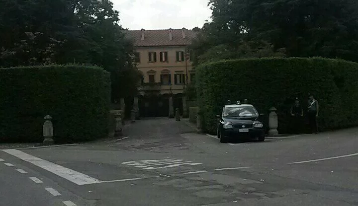 SM RELIVE/ Curva Sud ad Arcore: è finita la protesta. Galliani e i cinesi gli obiettivi. Il presidente Berlusconi ha ricevuto una delegazione della Sud