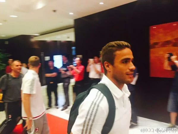 CALCIOMERCATO/ Milan, Matri aspetta una chiamata dalla Serie A. Ipotesi Palermo per il dopo Gila?