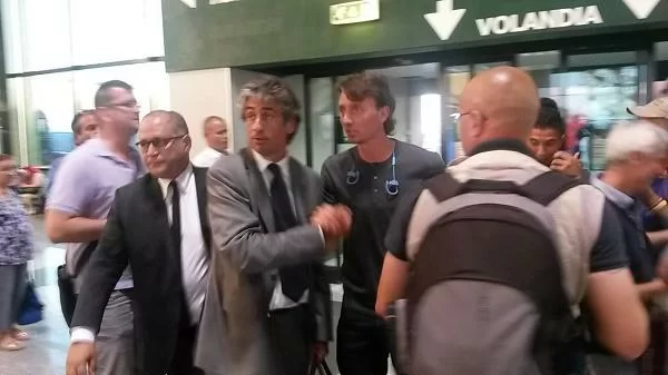 SM VIDEO/ La squadra in aeroporto prima della partenza per la Cina