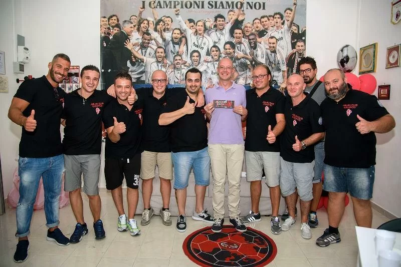 Jacobone in: “Uniti per Passione, bentornato Milan Club Gallipoli”