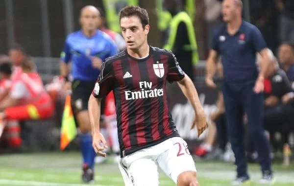 <i>Tuttosport</i>, Milan: contro il Palermo Bonaventura trequartista