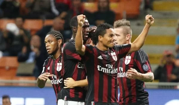 Verso Torino-Milan, confermati Bacca e Luiz Adriano