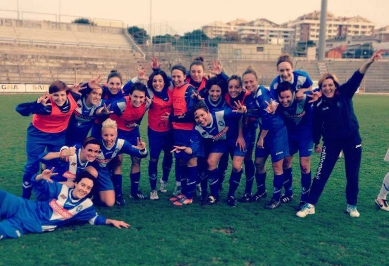 Il calcio femminile alza la voce, le talentuose giocatrici italiane pronte a fare sciopero!