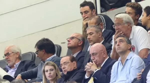 <i>CorSera</i>, anche Galliani protagonista delle battute di Berlusconi