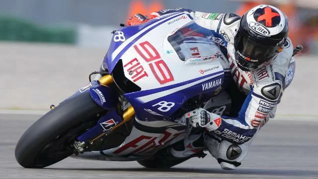 Jorge Lorenzo furioso su Twitter! Ecco la polemica con Guido Meda!