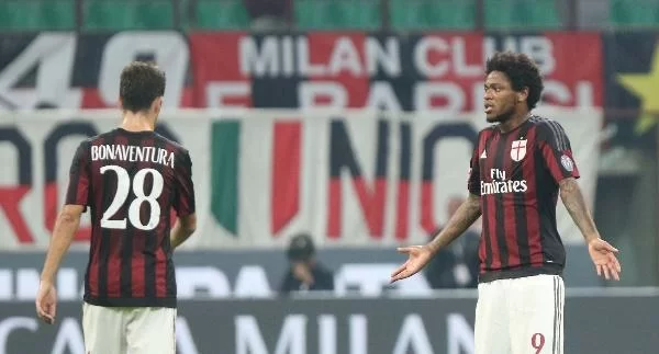 Milan, pronto il terzo cambio di modulo: con la Samp sarà 4-4-2