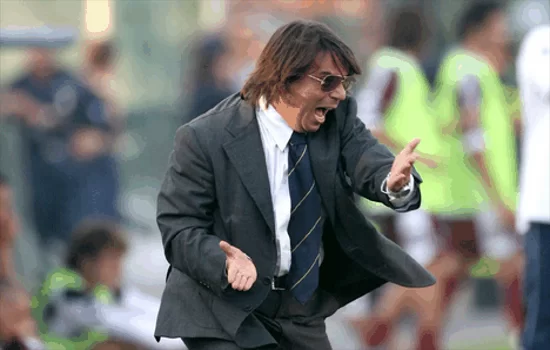 VIDEO – Capuano shock! Inveisce contro i calciatori dopo una sconfitta: “Siete delle m….”