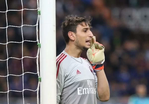 <i>GaSport</i>, crash-test Donnarumma: esame contro Buffon e compagni per confermarsi grande