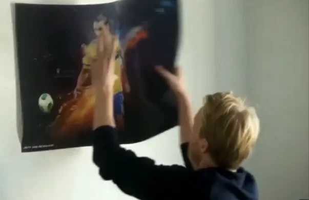 VIDEO – Euro 2016, Svezia-Danimarca: sulla TV danese spot contro Ikea, gli Abba e Ibra!