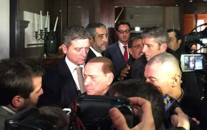 <i>SM VIDEO</i>/ Benso, Berlusconi: “Gli allenatori si giudicano dai risultati”. Dopo la cena, a <i>SM</i>: “Mr. Bee a rilento, ma ci sono altri acquirenti. Non abbiamo parlato di Conte…”