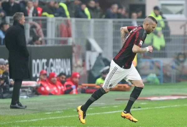 Bacca non calcia, Menez non corre: attacco senza coppia