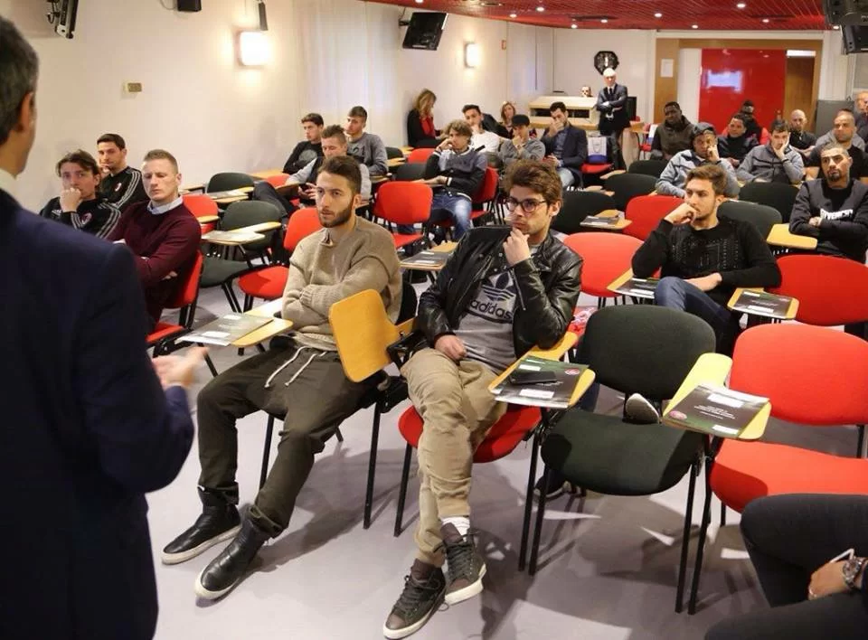 FOTO/ I giocatori del Milan al workshop contro le frodi sportive