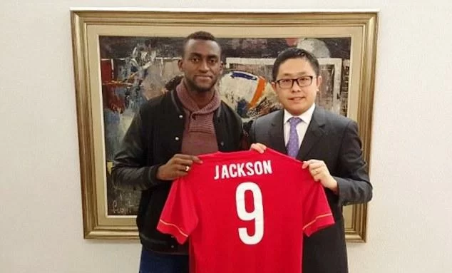 Il Leicester avrebbe messo gli occhi sull’ex obiettivo rossonero Jackson Martinez