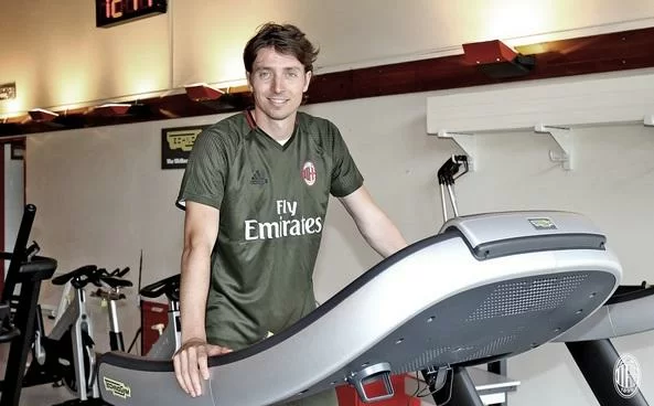 UFFICIALE/ Montolivo operato, intervento ok. Stop di 5-6 mesi: il comunicato