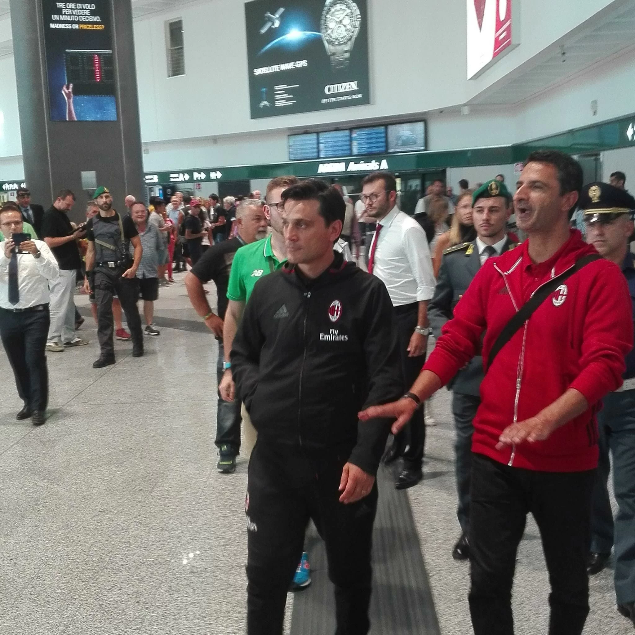 Montella a <i>SM</i>: “Cinesi? Faccio l’allenatore. Gomez ha personalità, sintonia con Galliani”