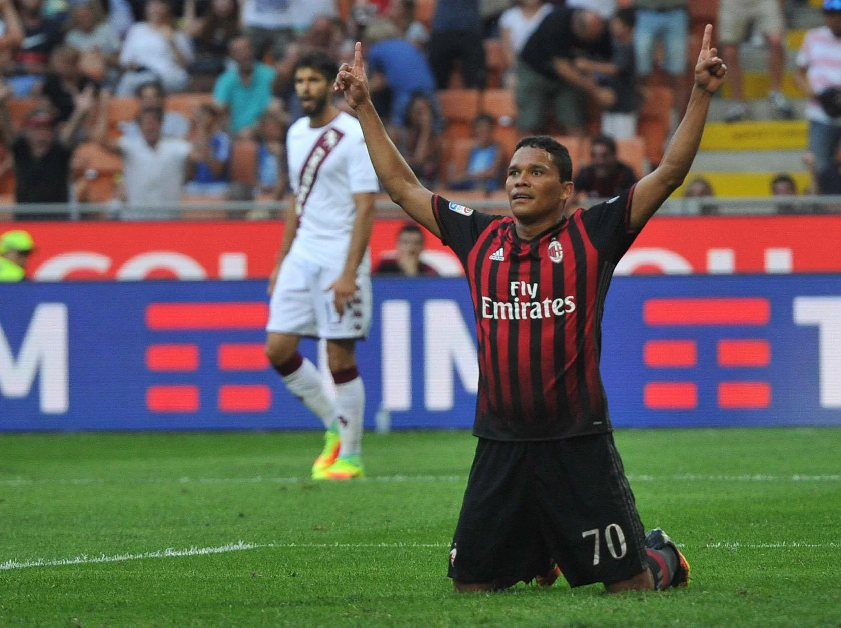 Stipendi MIlan: è Bacca il rossonero più pagato. Seguono Luiz Adriano, Montolivo e Honda