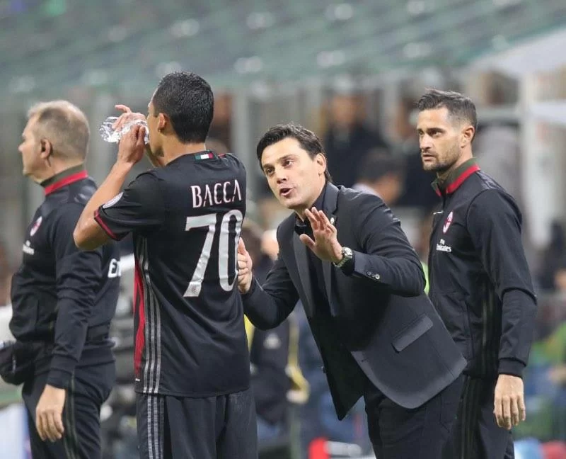 Milan e cinesi, ora si “duella” per il premio-vittoria della Supercoppa. Montella si affida a Bacca