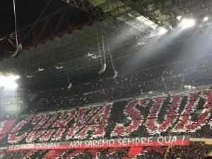 coreografia-curva-sud-sm