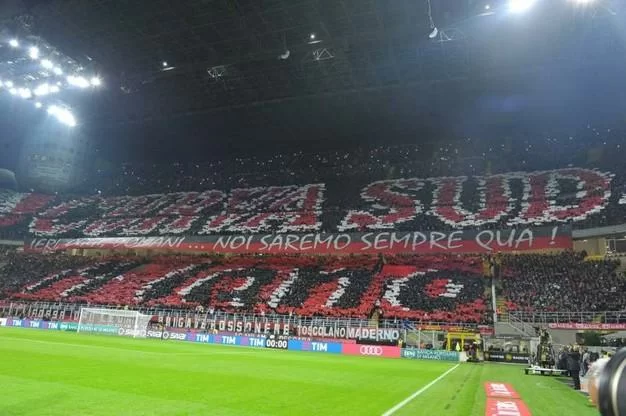 Cori, colori, tifo e passione. Il Milan riscopre l’effetto San Siro