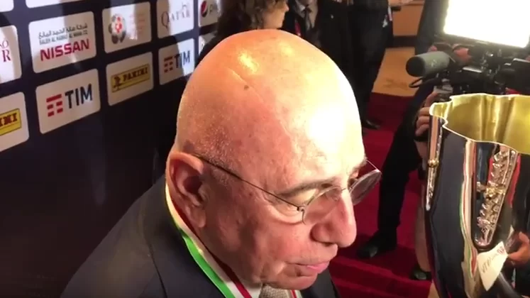 Gazzetta: Galliani e Lady B festeggiati dai cinesi