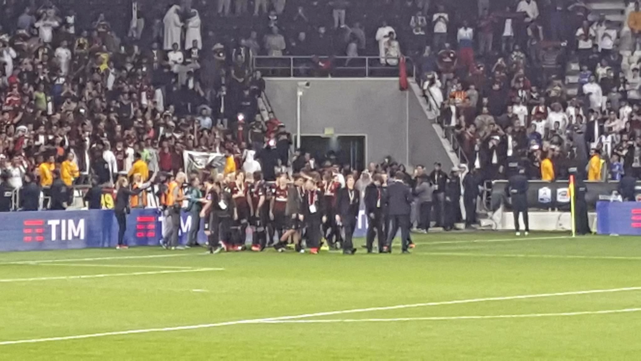 Gazzetta, pubblico silente e mischiato: atmosfera surreale a Doha