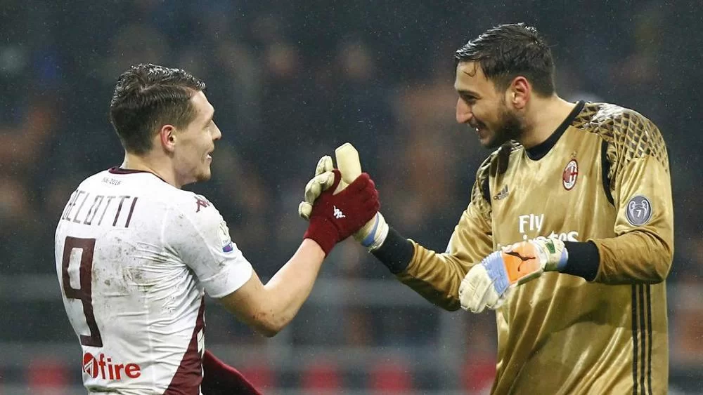 La Stampa – Belotti in pole se Ibra lascia il Milan