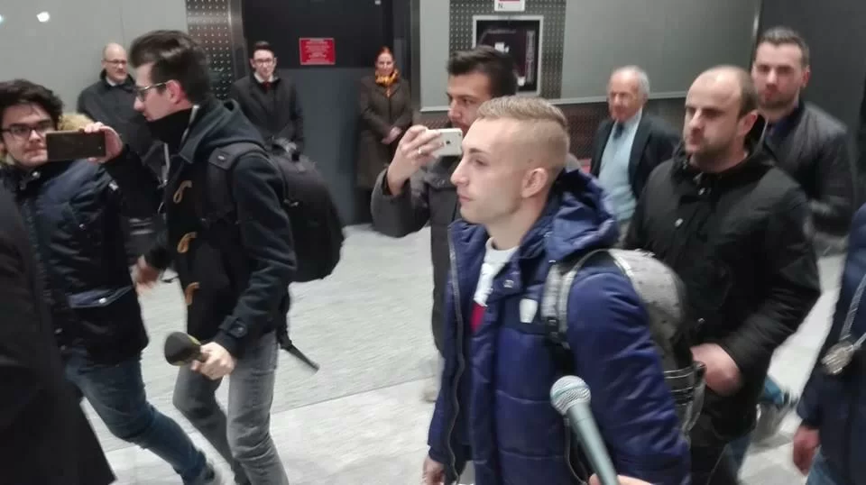 SM PHOTOGALLERY/ Le immagini dell’arrivo di Deulofeu alla Malpensa
