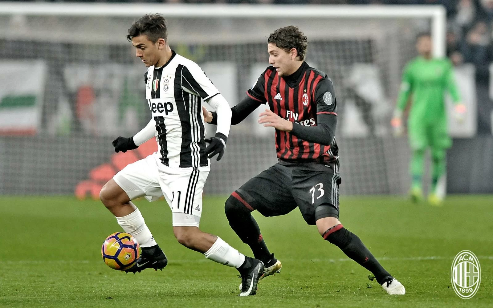 Squalifica prima, espulsione poi: consigli per la crescita di Locatelli