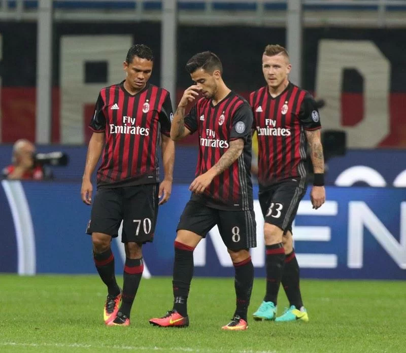 Gazzetta: in principio furono gli olandesi, poi i brasiliani. Adesso a Milanello si parla spagnolo