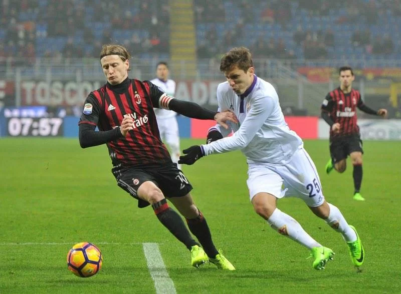 Gazzetta, corsa a Chiesa: il Milan sorpassa l’Inter