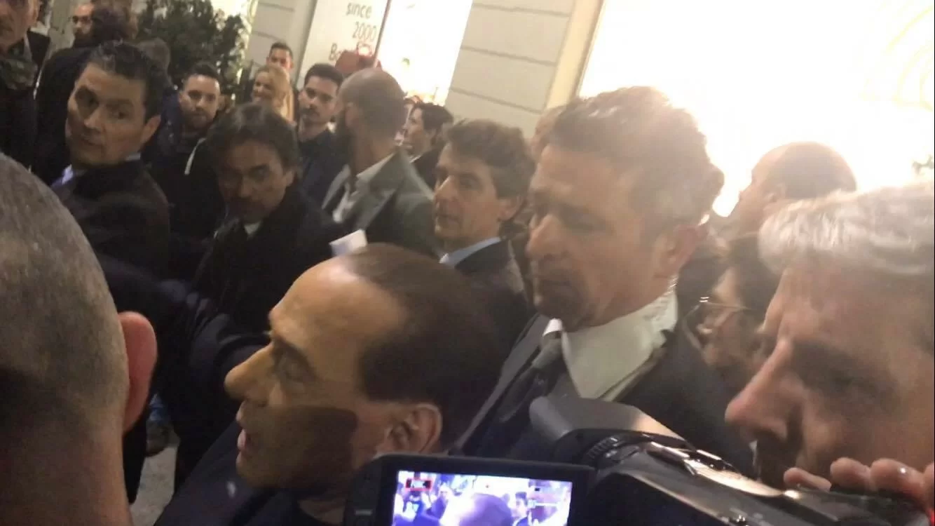 SM/ Berlusconi alle domande su closing e Juve-Milan: “No comment”