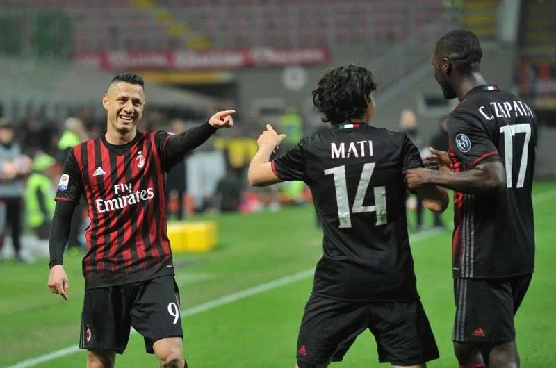 Milan-Empoli, la formazione ufficiale dei rossoneri: Paletta al fianco di Zapata, Lapadula al posto di Bacca