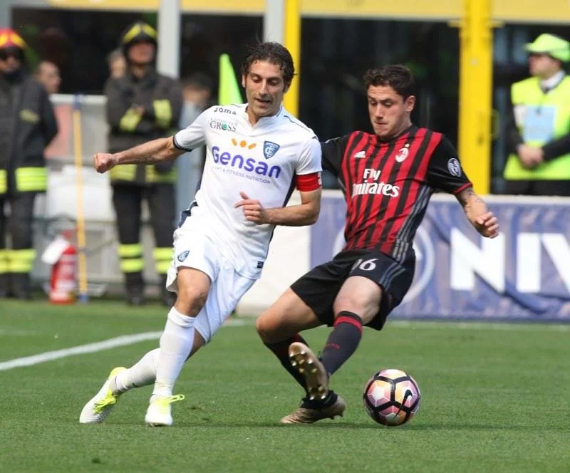 Calabria a Premium Sport: “La stanchezza post derby non è una scusante, siamo qui per vincere”