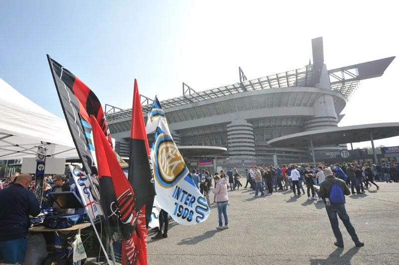 RASSEGNA STAMPA • Inter-Milan: scontro tra potenze mondiali. È un derby che supera il miliardo