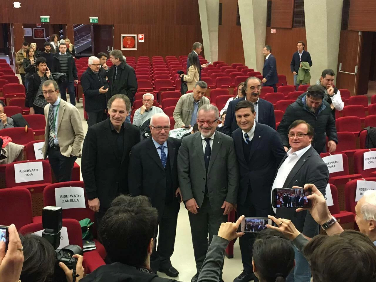 SM/ Evento Crazy for Football, Baresi: “Siamo felicissimi di sostenere con Fondazione Milan le persone meno fortunate”