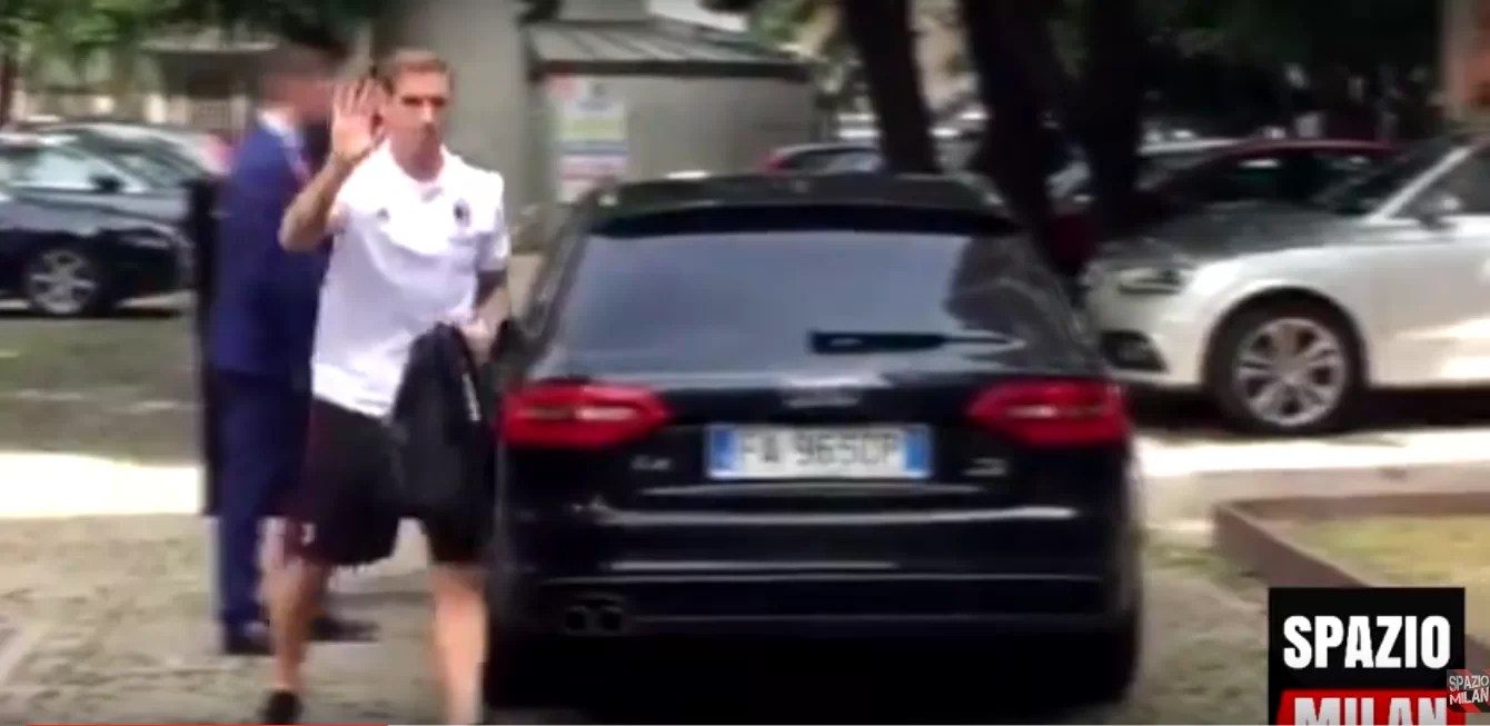 Premium, Biglia-Bonucci: inizia l’avventura. Arrivati a Milanello: il programma