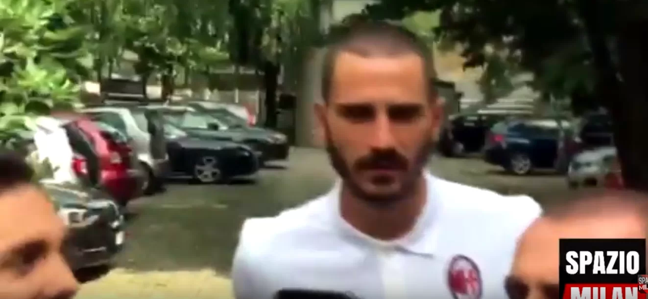 SM VIDEO/ Bonucci esce da La Madonnina dopo le visite mediche
