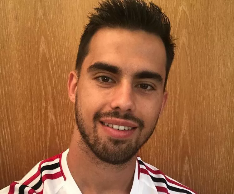Instagram, Suso suona la carica: “Forza lotta, vincerai, non ti lasceremo mai!”