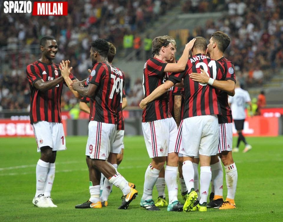 Tuttosport: Milan accolto calorosamente dai tifosi ma in città…