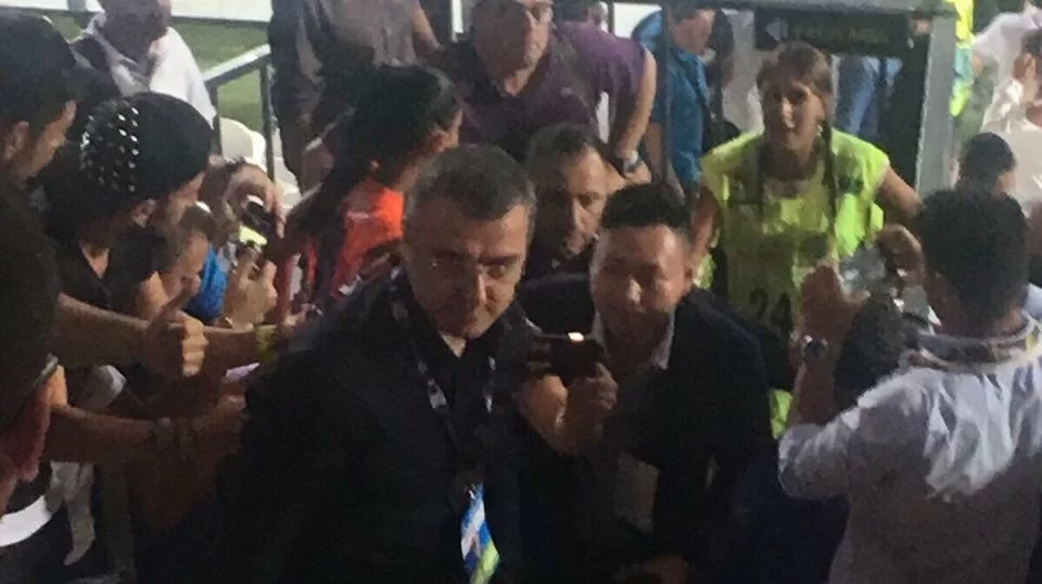 Caso D’Amico, non era meglio presentarsi ugualmente ai microfoni?