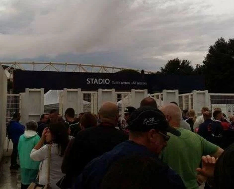 SM FOTO/ L’affluenza all’ingresso dello stadio Olimpico per Lazio-Milan