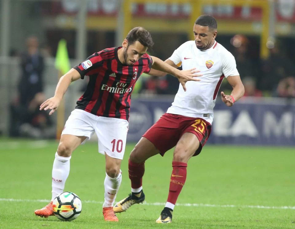 Giudice Sportivo: Calhanoglu salta ufficialmente il derby. Multe a Inter, Roma e Paratici