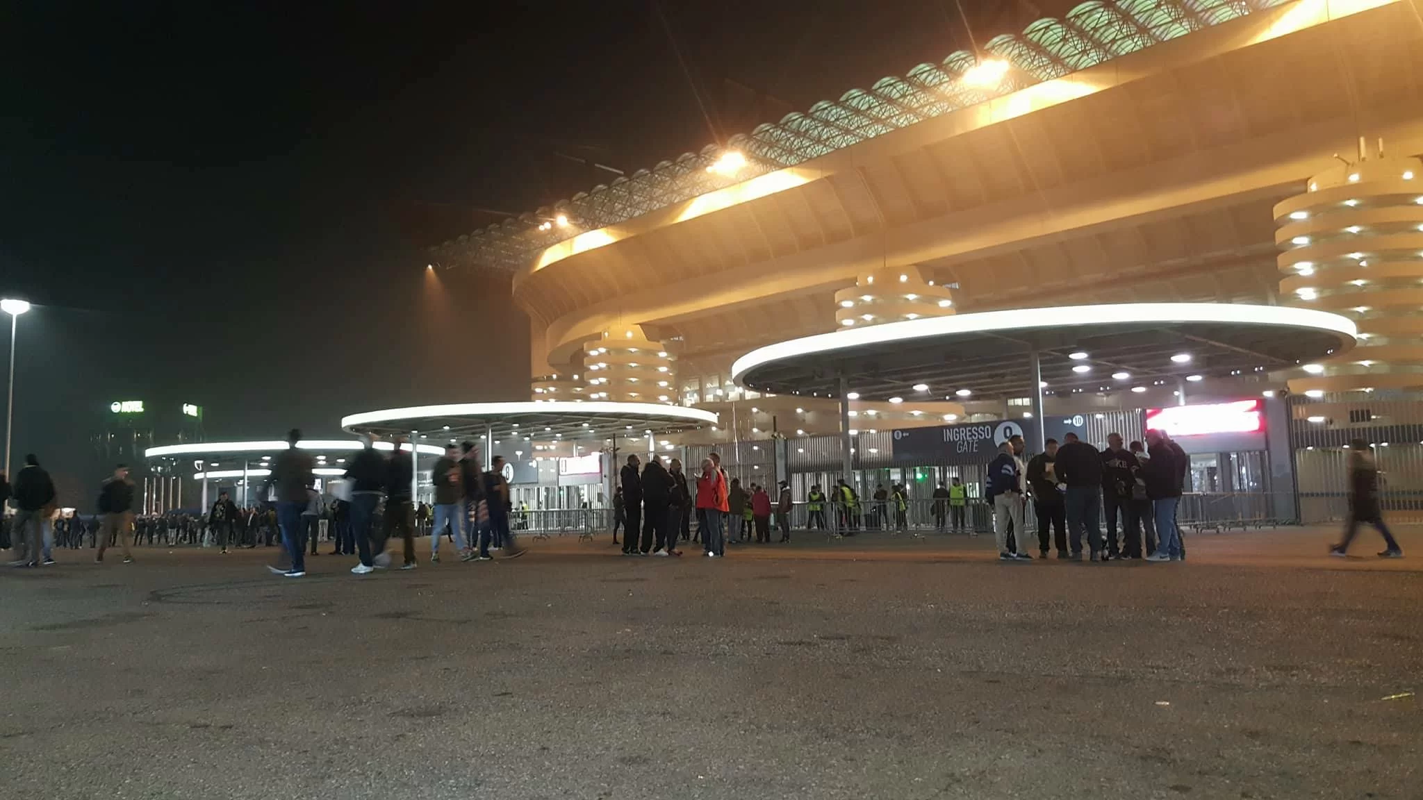 Tuttosport, Milan-AEK: gara per pochi intimi, solo 20.812 spettatori