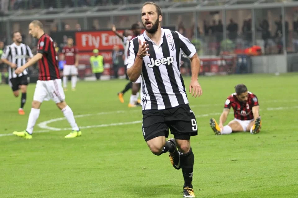 CALCIOMERCATO • Milan, Marotta confessa: “Leonardo vuole Higuain, ma…”