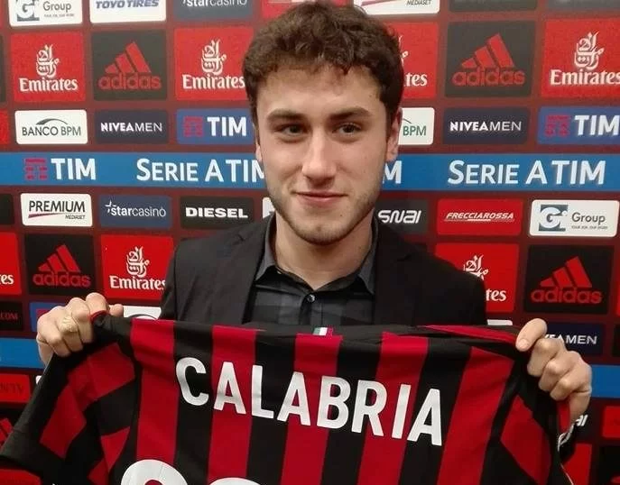 UFFICIALE/ Davide Calabria rinnova il suo contratto fino al 2022