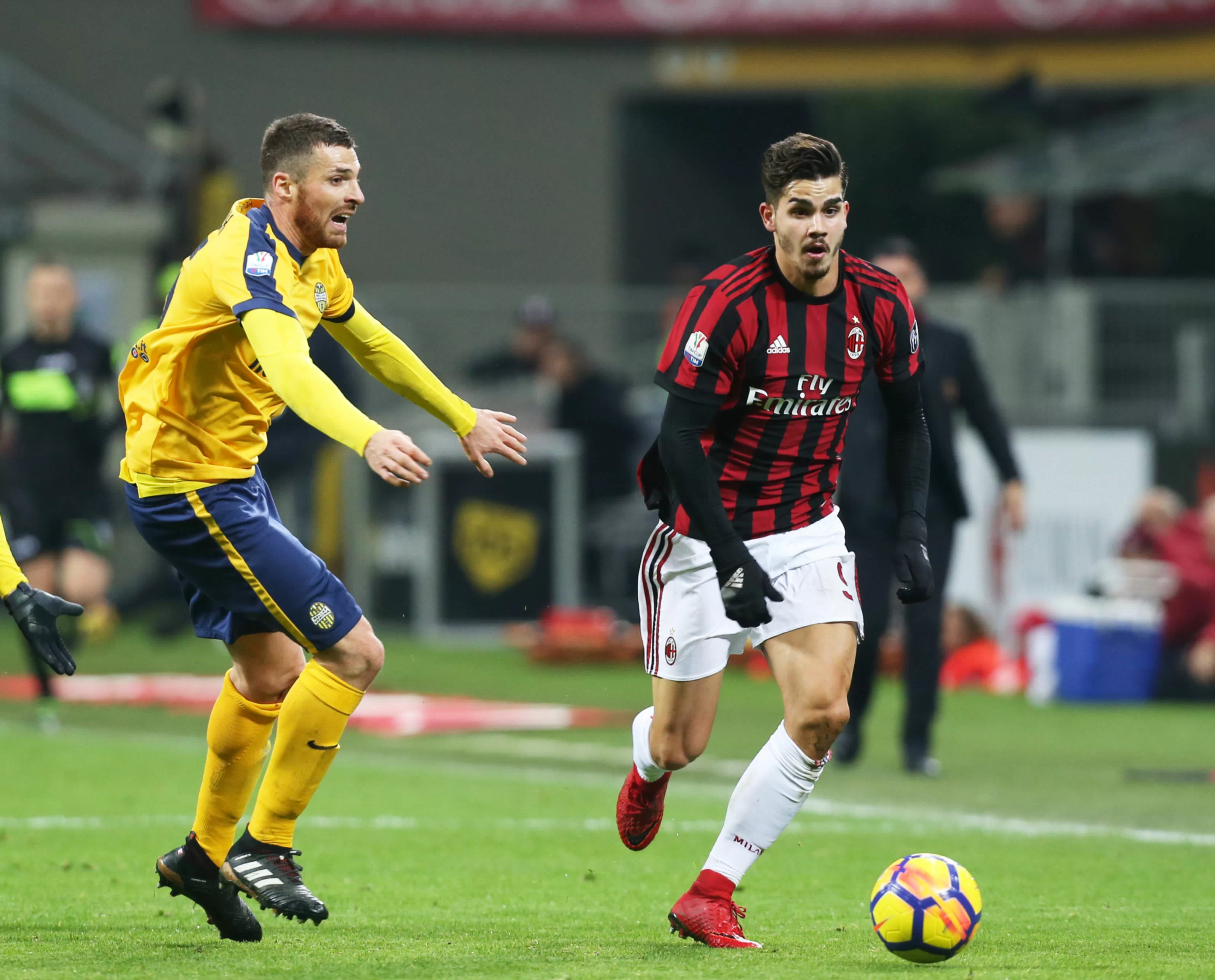News Milan – André Silva telenovela infinita, tre club su di lui