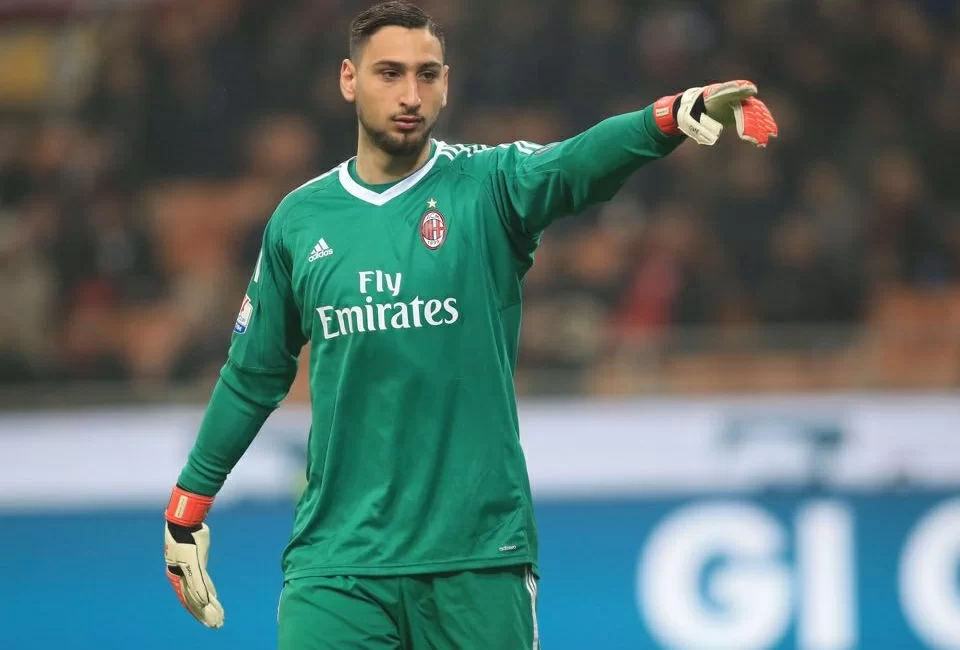 Donnarumma: “L’approdo in Prima Squadra mi ha fatto crescere, su Buffon…”