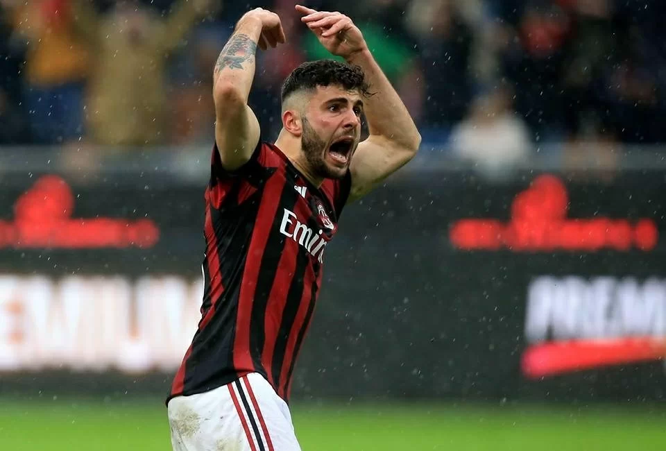 Milan-Benevento: Gattuso pensa al 4-4-2, Suso verso la panchina. Cutrone e André Silva titolari