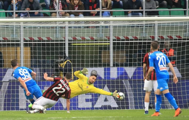 CorSport • Napoli-Milan: sfida speciale per Reina, Higuain e i fratelli Donnarumma