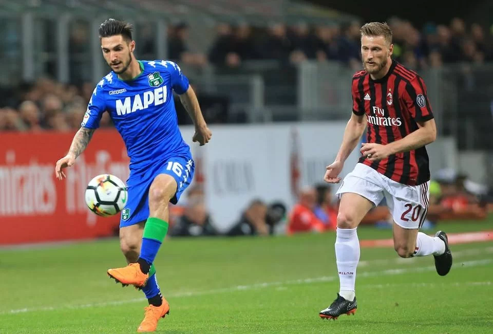 Tuttosport, Milan-Sassuolo-Genoa: triangolo di mercato. Il Diavolo pensa a Politano